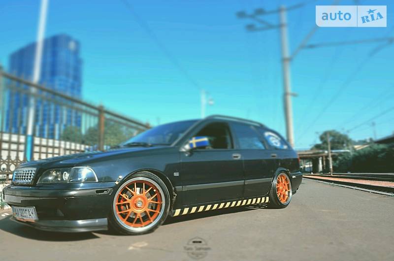 Универсал Volvo V40 1998 в Киеве фото 2 Универсал Volvo V40 1998 в Киеве