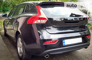 Хэтчбек Volvo V40 2014 в Ивано-Франковске