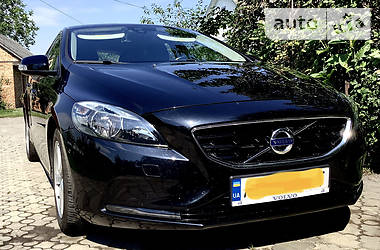 Хэтчбек Volvo V40 2013 в Владимир-Волынском