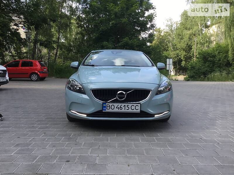 Хетчбек Volvo V40 2016 в Тернополі фото 16 Хетчбек Volvo V40 2016 в Тернополі