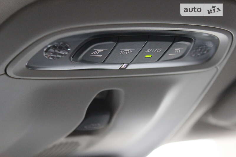 Хетчбек Volvo V40 2015 в Дніпрі фото 49 Хетчбек Volvo V40 2015 в Дніпрі