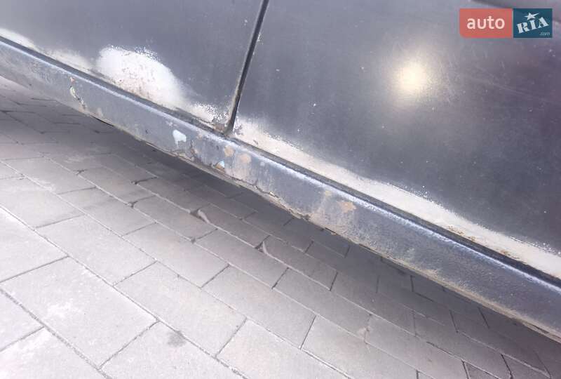 Универсал Volvo V40 1998 в Одессе