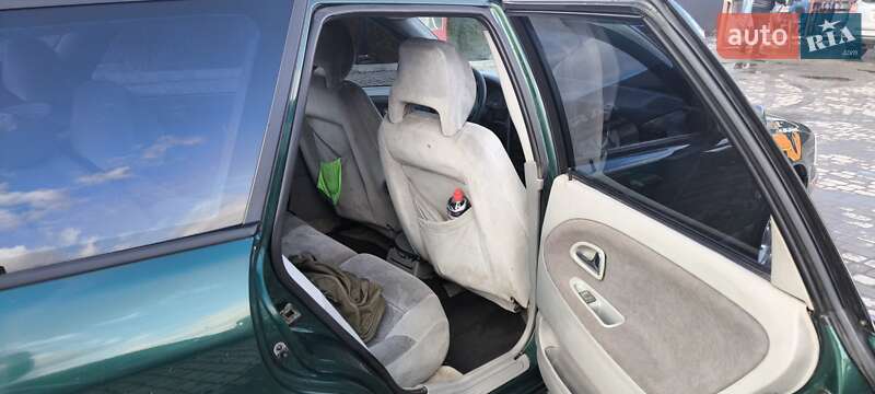 Универсал Volvo V40 1998 в Харькове