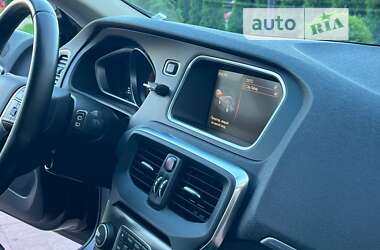 Хетчбек Volvo V40 2013 в Стрию