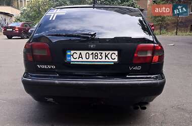 Универсал Volvo V40 1997 в Киеве