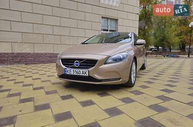 Хетчбек Volvo V40 2012 в Кривому Розі