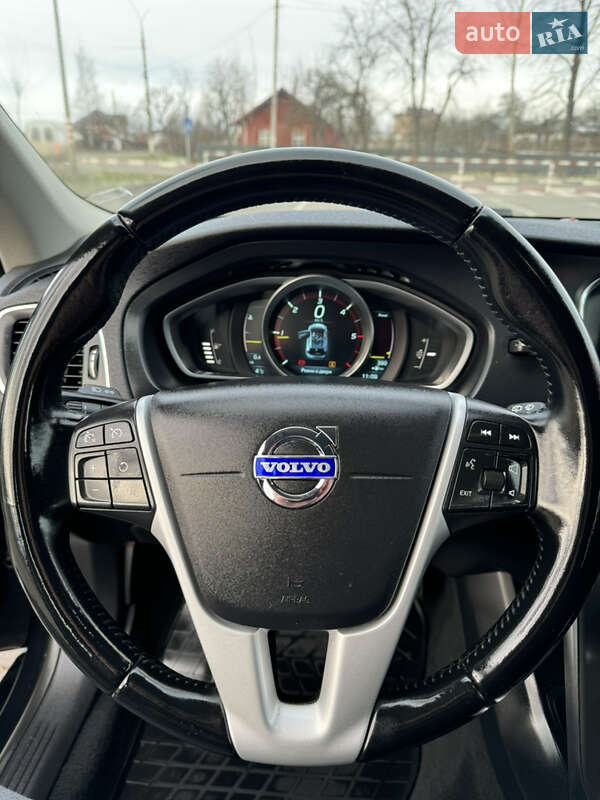 Хэтчбек Volvo V40 2013 в Коломые