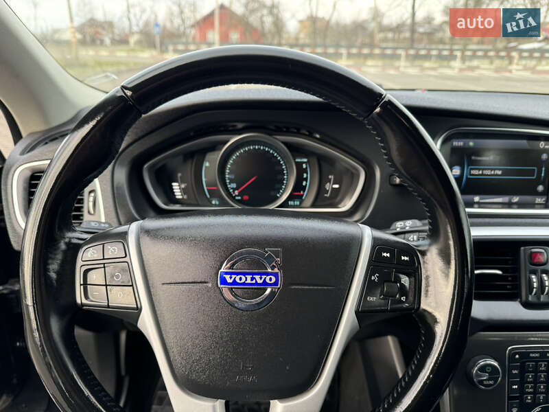 Хэтчбек Volvo V40 2013 в Коломые