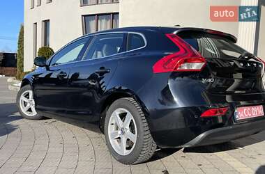 Хэтчбек Volvo V40 2014 в Стрые