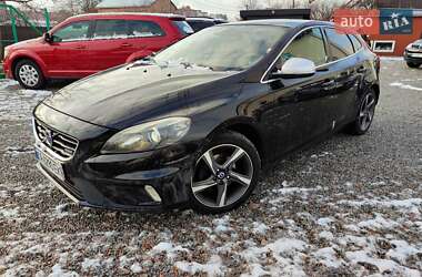 Хэтчбек Volvo V40 2013 в Борисполе