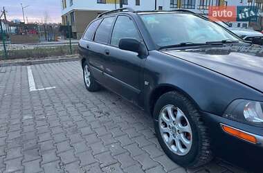 Універсал Volvo V40 2000 в 