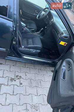 Універсал Volvo V40 2000 в 