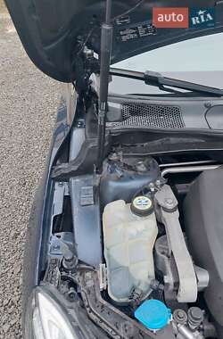 Хэтчбек Volvo V40 2014 в 