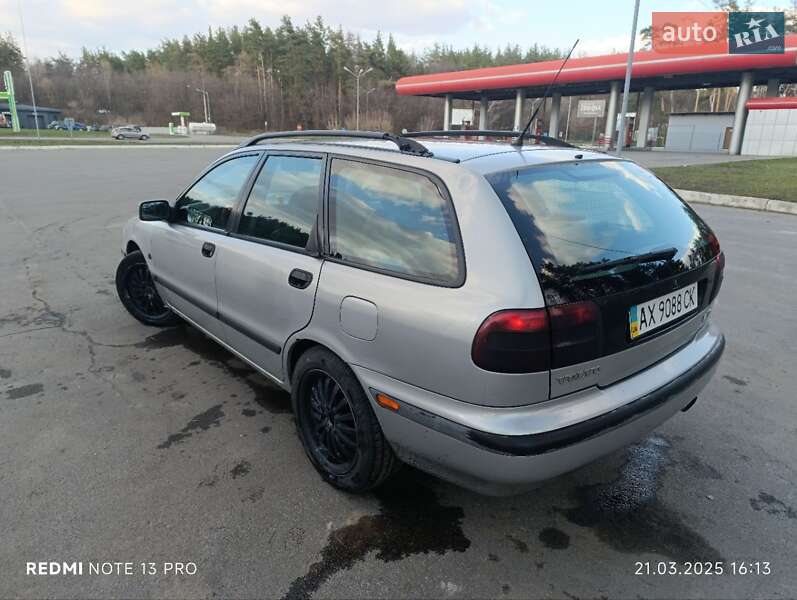 Универсал Volvo V40 1998 в 