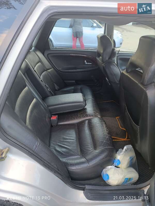 Универсал Volvo V40 1998 в Харькове