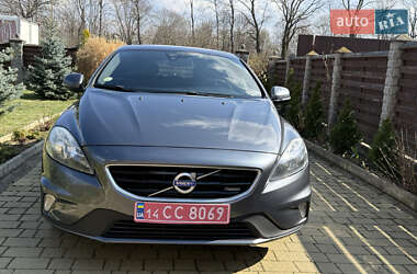 Хэтчбек Volvo V40 2013 в 