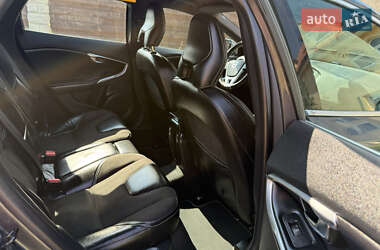 Хэтчбек Volvo V40 2013 в 