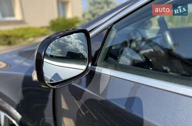 Хэтчбек Volvo V40 2013 в 