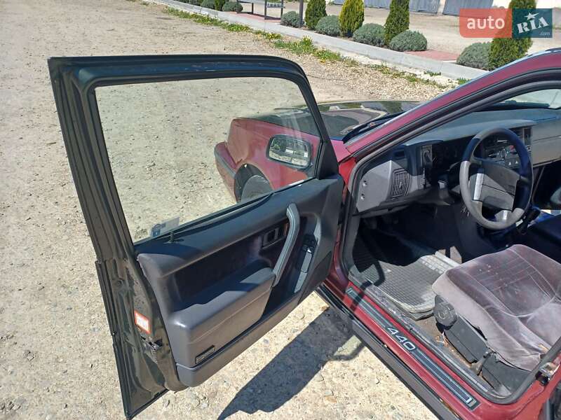 Універсал Volvo V40 1996 в Старому Самборі