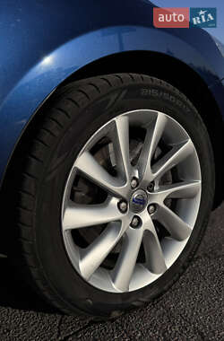 Хетчбек Volvo V40 2014 в Києві