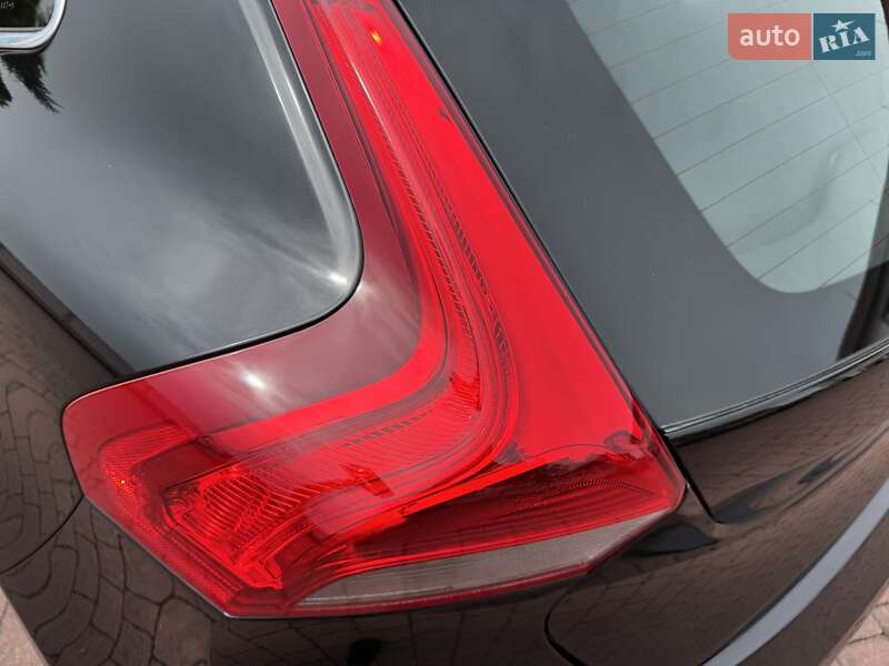 Хетчбек Volvo V40 2013 в Стрию
