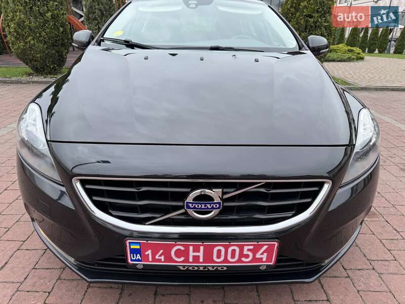 Хетчбек Volvo V40 2013 в Стрию