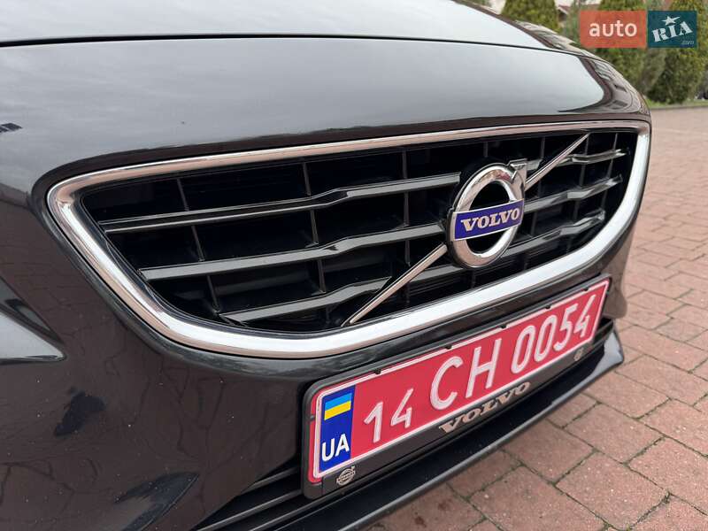 Хетчбек Volvo V40 2013 в Стрию
