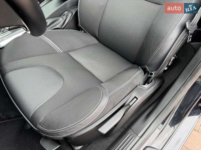 Хетчбек Volvo V40 2013 в Стрию