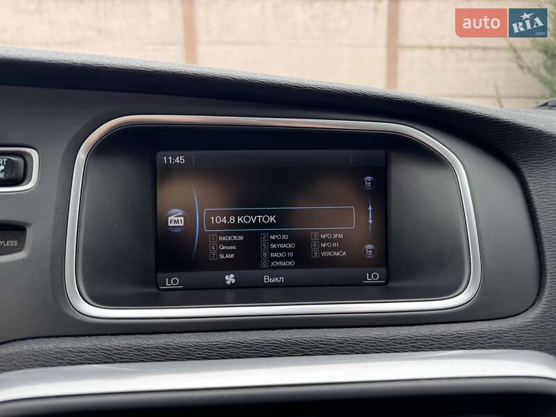 Хетчбек Volvo V40 2013 в Стрию