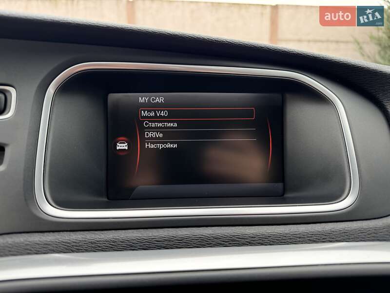 Хетчбек Volvo V40 2013 в Стрию