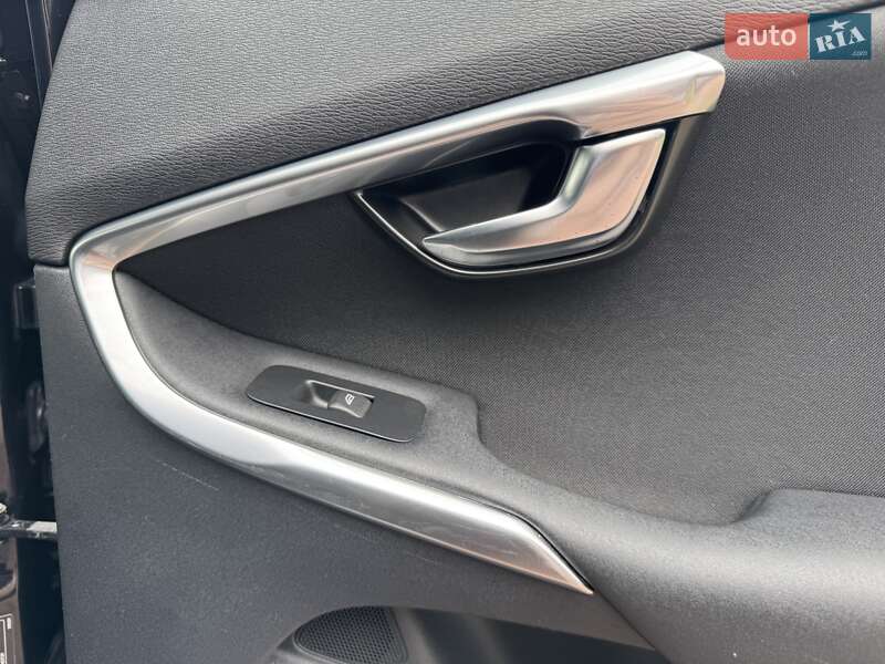 Хетчбек Volvo V40 2013 в Стрию