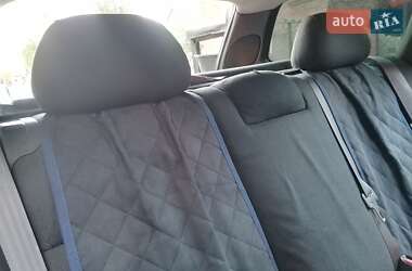 Универсал Volvo V40 2000 в 