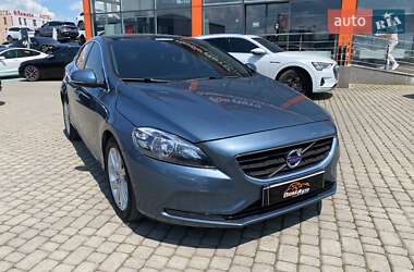 Хетчбек Volvo V40 2013 в Львові
