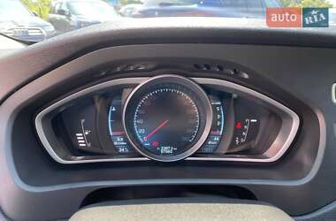 Хэтчбек Volvo V40 2013 в 