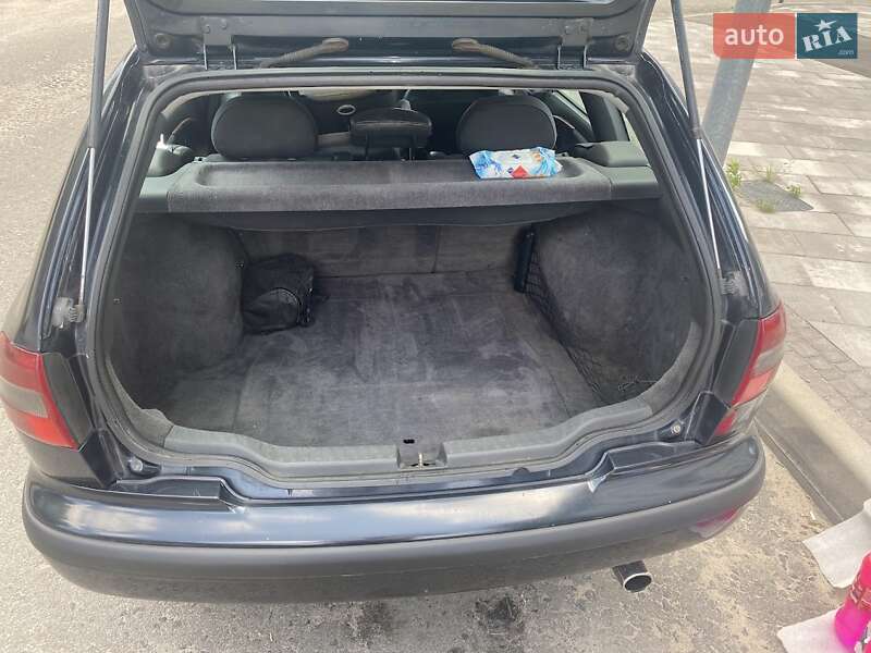 Универсал Volvo V40 1998 в Крюковщине