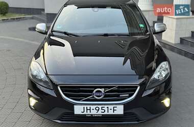 Хэтчбек Volvo V40 2013 в 