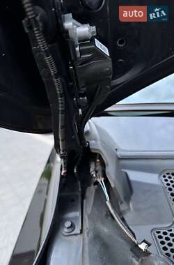 Хэтчбек Volvo V40 2013 в 
