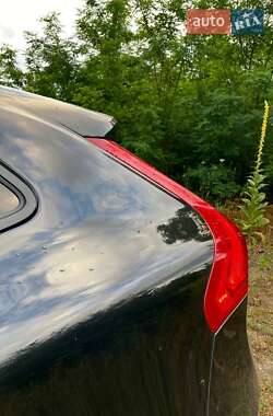 Хэтчбек Volvo V40 2014 в 