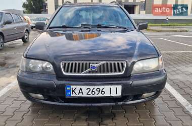 Универсал Volvo V40 2001 в 