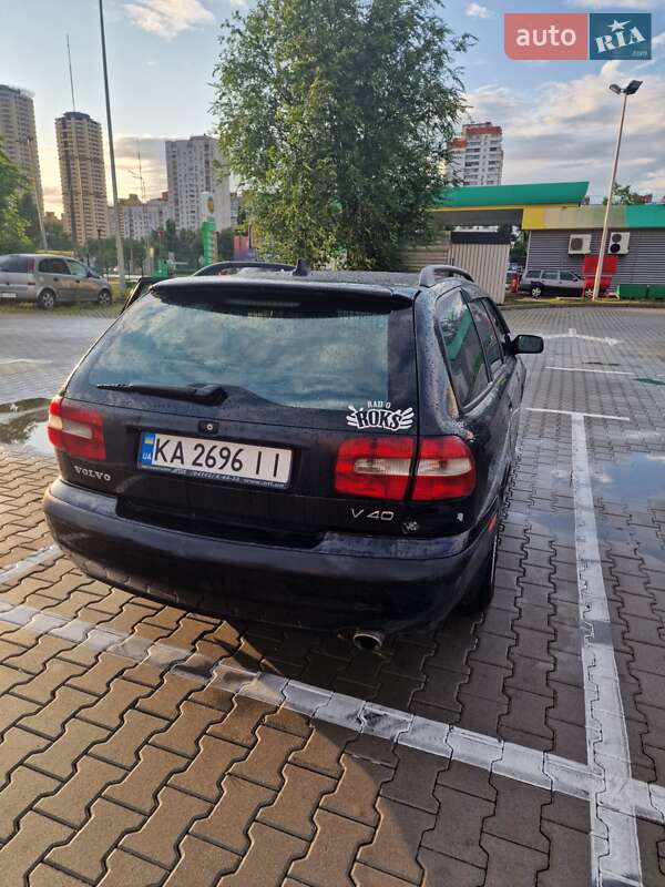 Универсал Volvo V40 2001 в Киеве фото 4 Универсал Volvo V40 2001 в Киеве