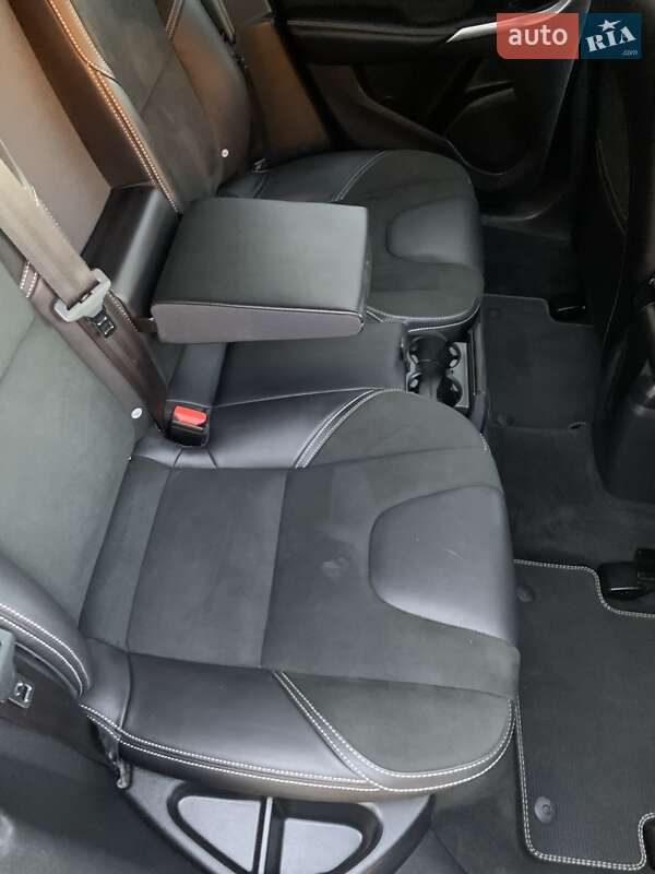 Хетчбек Volvo V40 2019 в Бродах
