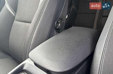 Хэтчбек Volvo V40 2014 в 