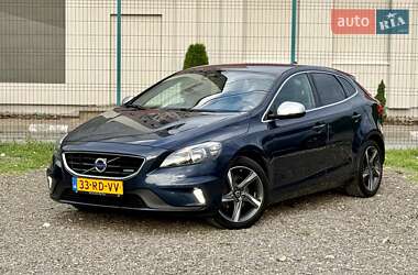 Хэтчбек Volvo V40 2014 в 