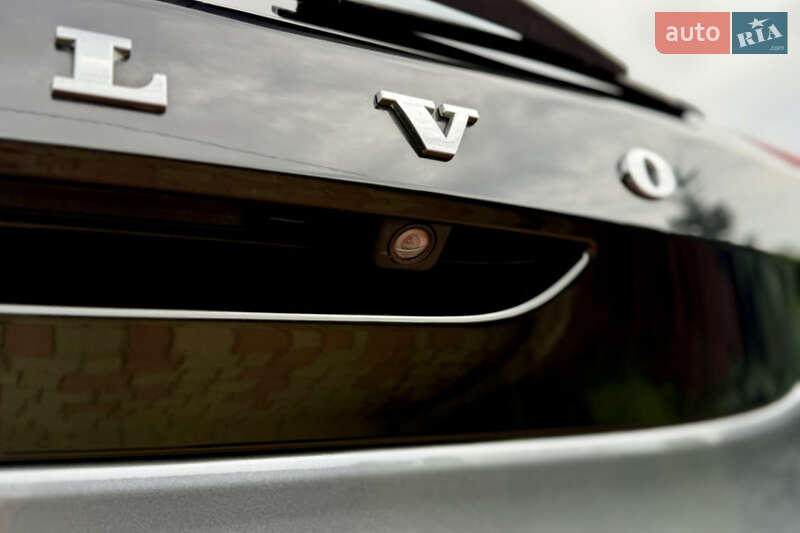 Хэтчбек Volvo V40 2013 в Одессе