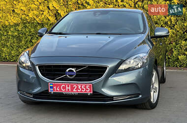 Хетчбек Volvo V40 2014 в Стрию