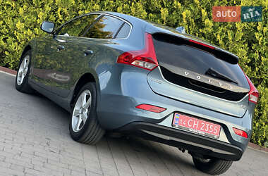 Хэтчбек Volvo V40 2014 в 