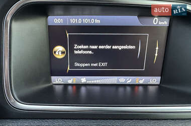 Хэтчбек Volvo V40 2014 в 