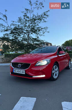 Хэтчбек Volvo V40 2013 в Кривом Роге