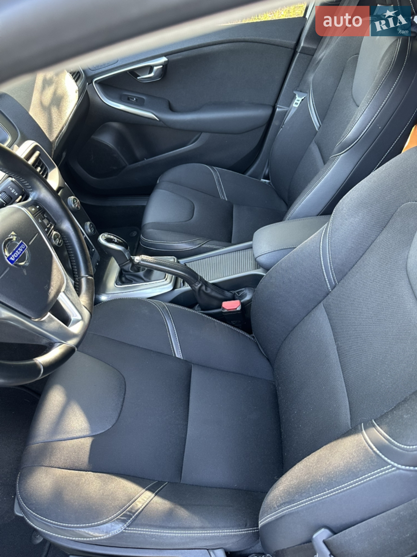 Volvo V40 2014 VIN YV1MV5150E2132470 фото оголошення 15 з 29