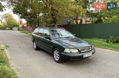 Универсал Volvo V40 2001 в Ровно